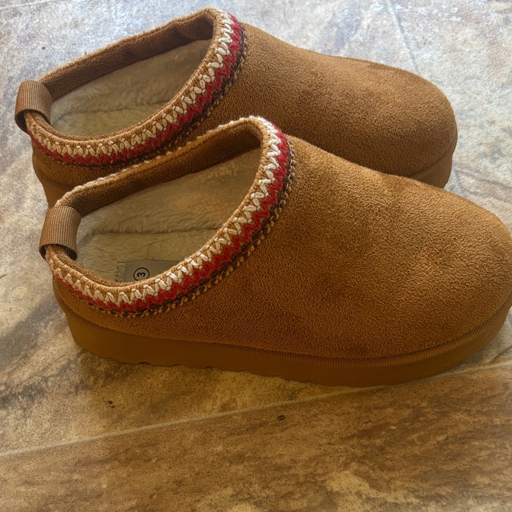 SHEIN Brown and Red Slip-On Shoes